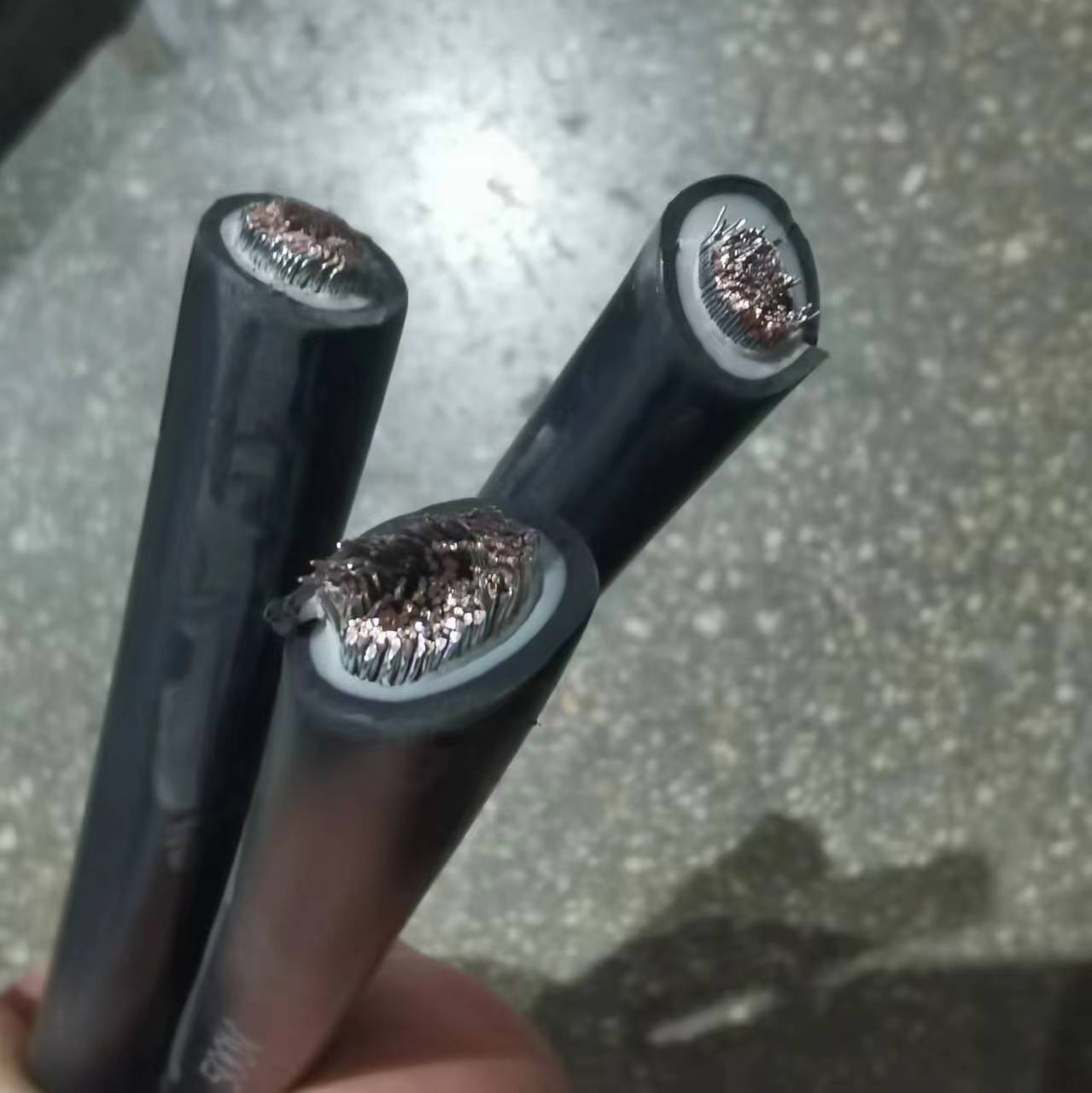 電機(jī)引接線JEFR-ZR